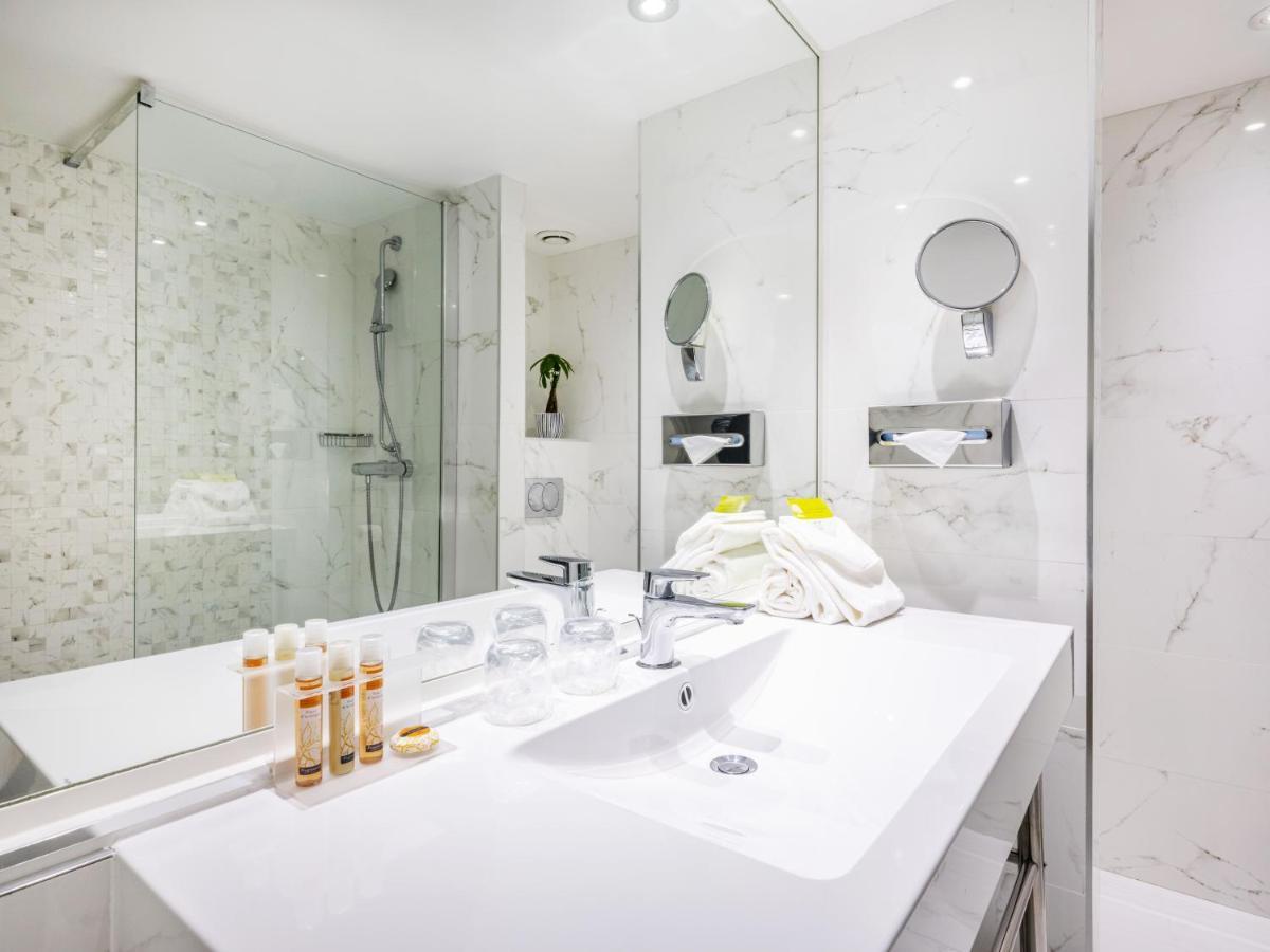 Habitación familiar con 1 hora de piscina gratis